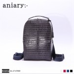 【aniary|アニアリ】ティントエンボシングレザー ボディバッグ 27-07000-NV